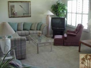 1900 Golf Club Dr APT 5, Palm Springs, CA 92264