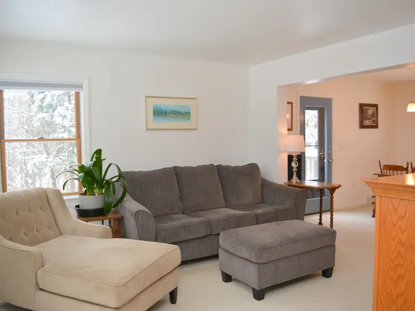 6 Hickory Overlook, Enfield, NH 03748