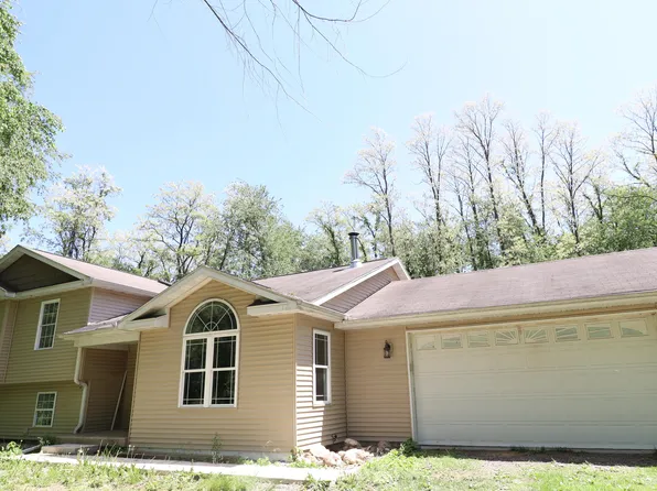 787 S Otis Rd, Westville, IN 46391