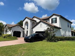 8413 Dunham Station Dr, Tampa, FL 33647