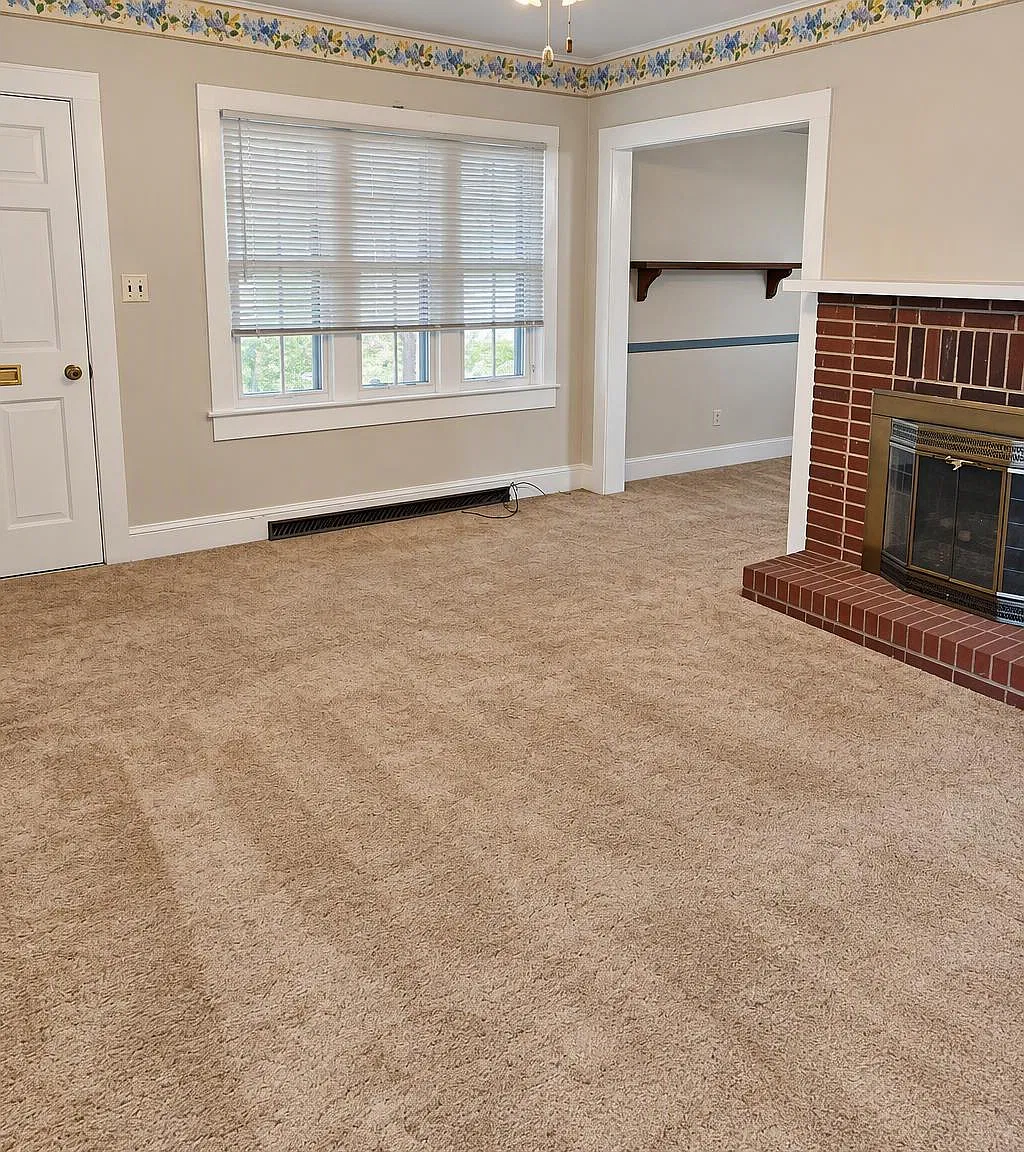 1704 Maple Avenue — Photo 4
