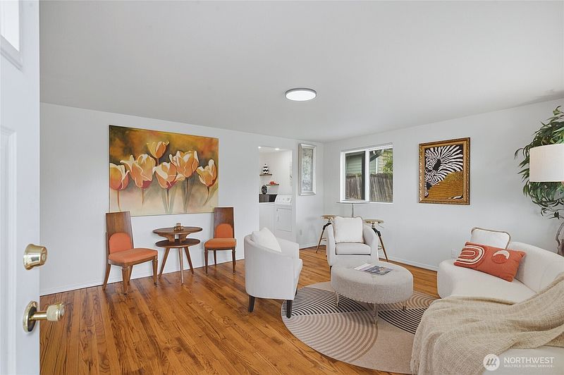 2nd image of 7432 S 118th Place