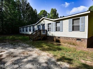 44 N Skylark Ln, Henderson, NC 27537
