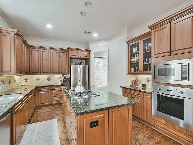 3124 Murworth Dr — Photo 8