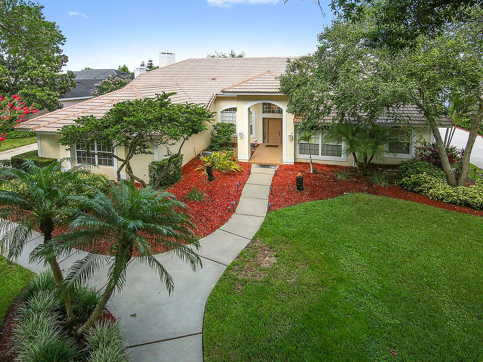 1st image of 6731 Fairway Cove Dr