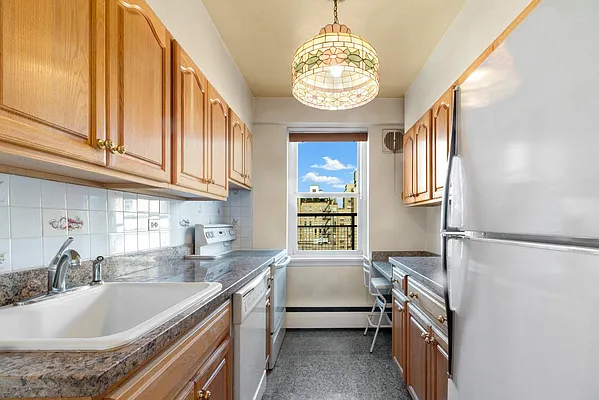 Sold by Compass | media 12