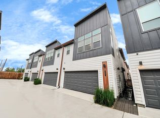 627 Emile St N, Houston, TX 77020
