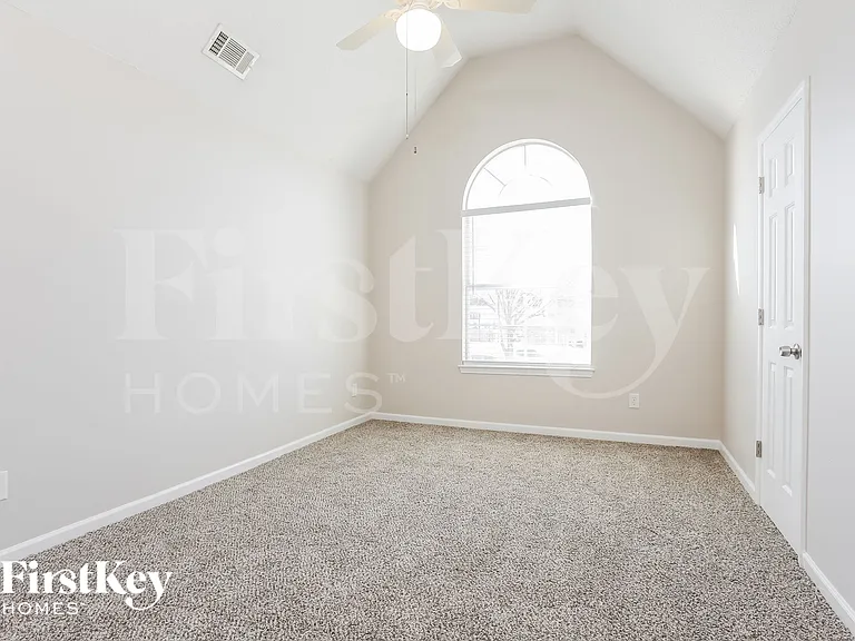 1688 Rice Sq — Photo 13