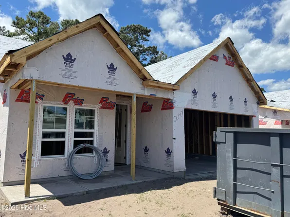 2047 Greenside Manor Drive SW, Ocean Isle Beach, NC 28469
