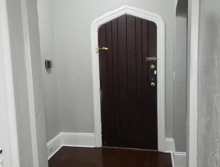 Randolph Manor Apartments — Photo 19