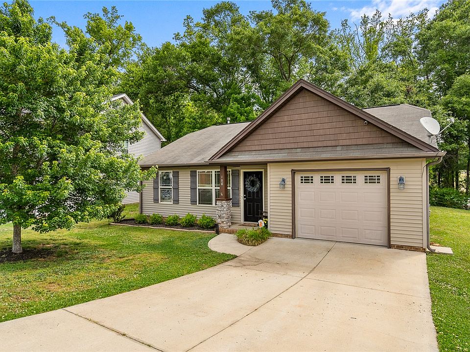 1st image of 108 Belspring Ln