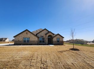 183 Spicewood Trl, Rhome, TX 76078