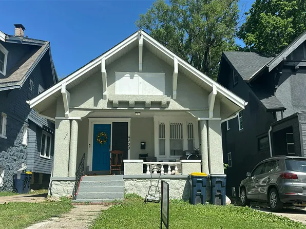4239 Chestnut Ave, Kansas City, MO 64130