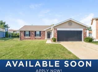 1008 Pincay Ct, Florissant, MO 63034