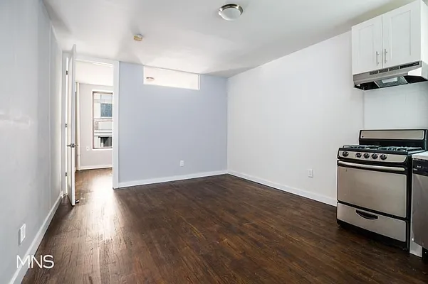 Rented by MNS Marketing | media 1