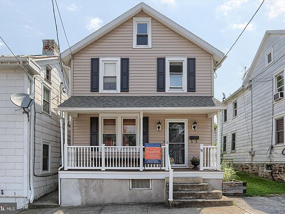 3rd image of 117 S Baltimore St