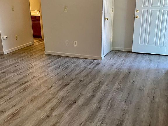 2nd image of 3649 Canyon Loop Unit 2