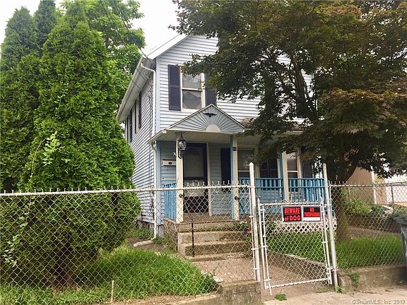 2nd image of 10 Burr Ct