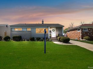 22231 Studio St, Taylor, MI 48180