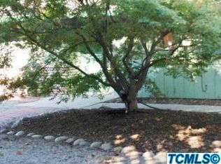 397 Trout Lake Dr, Sanger, CA