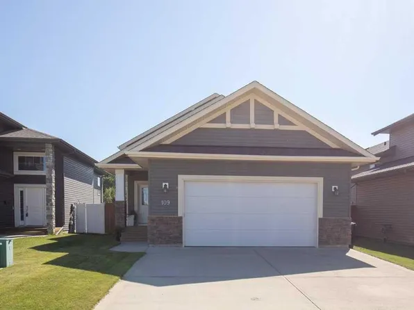 109 W Ash Close, Blackfalds, AB T4M 0H9