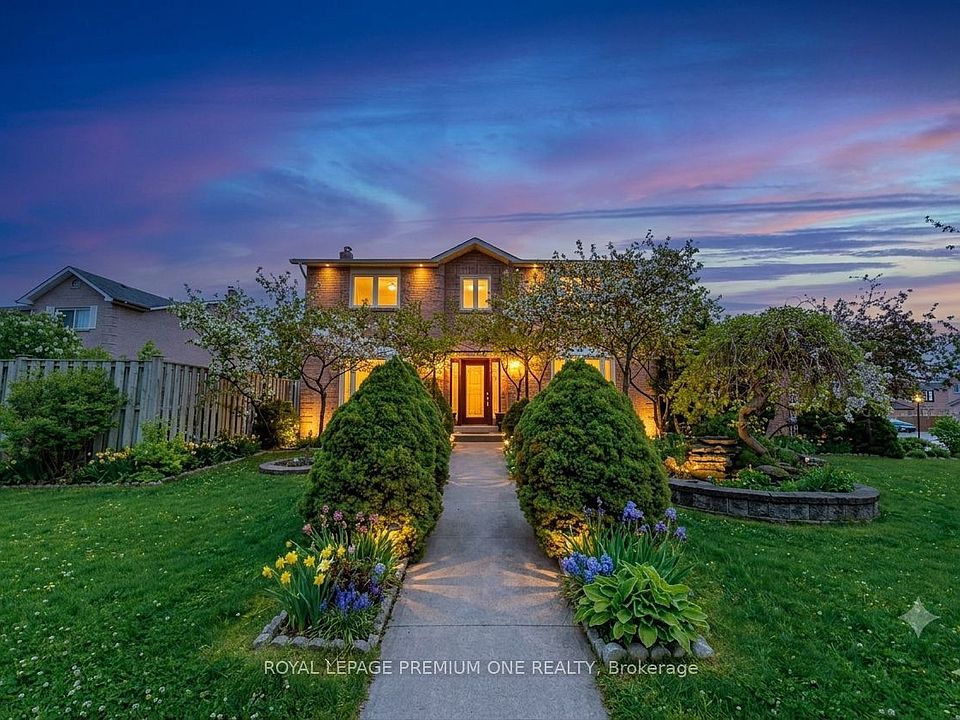 1st image of 25 Sir Lancelot Ct