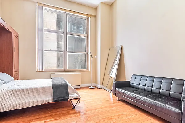 Sold by Compass | media 4
