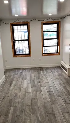 Rented by Next Wave Realty | media 16