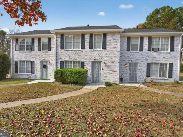 8511 Pineland Dr, Jonesboro, GA 30238