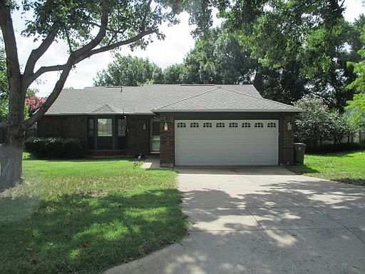 1st image of 612 Winter Wood Dr