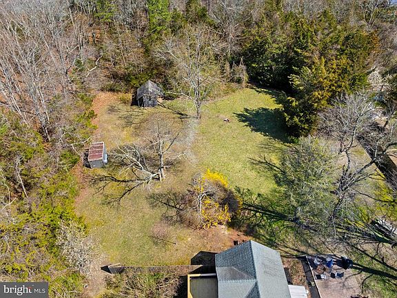 5th image of 56 Littleworth Rd