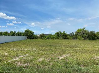 2322 NE 6th Ave, Cape Coral, FL 33909