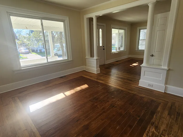43 Dwight Ave — Photo 6