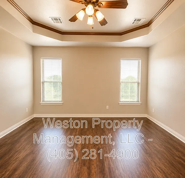 821 NW 120th Ter — Photo 22