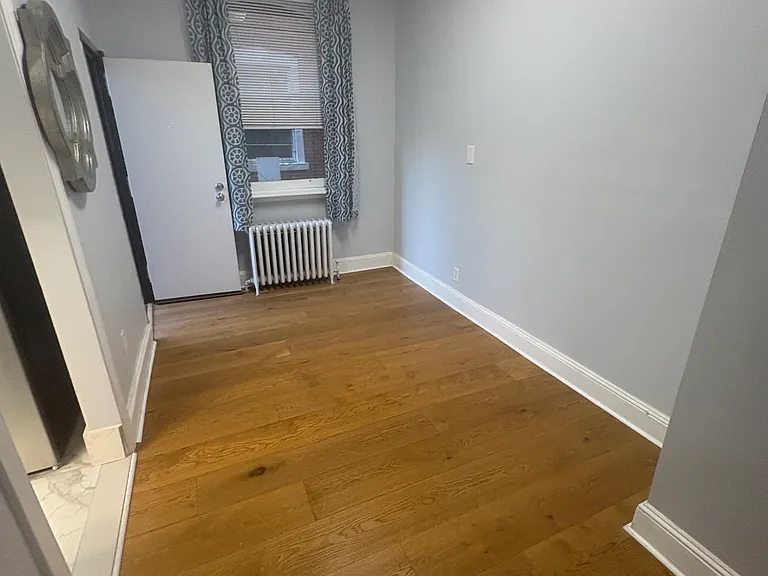 4810 Regent St #1R — Photo 10
