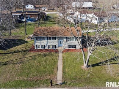 15047 N Colony Ln, Effingham, IL, 62401