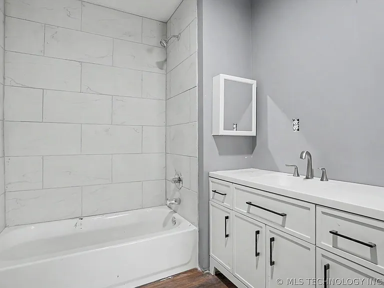 5006 S 32nd West Ave — Photo 17