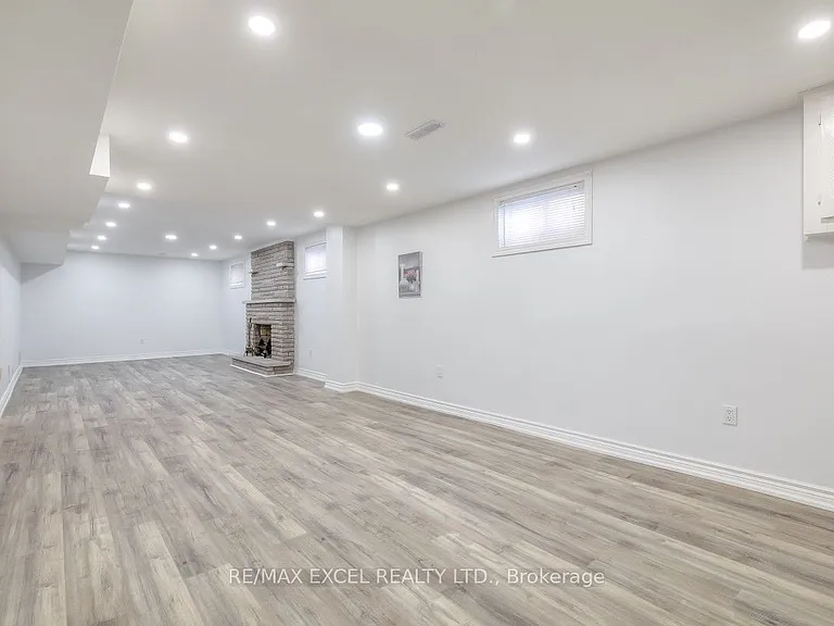 310 Raymerville Dr — Photo 41