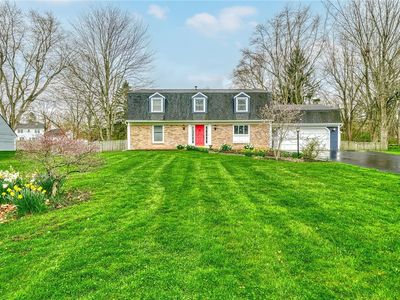 1185 Woodhull Rd, Webster, NY, 14580