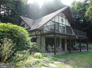 100 Iron Horse Trl, Pine Grove, PA 17963