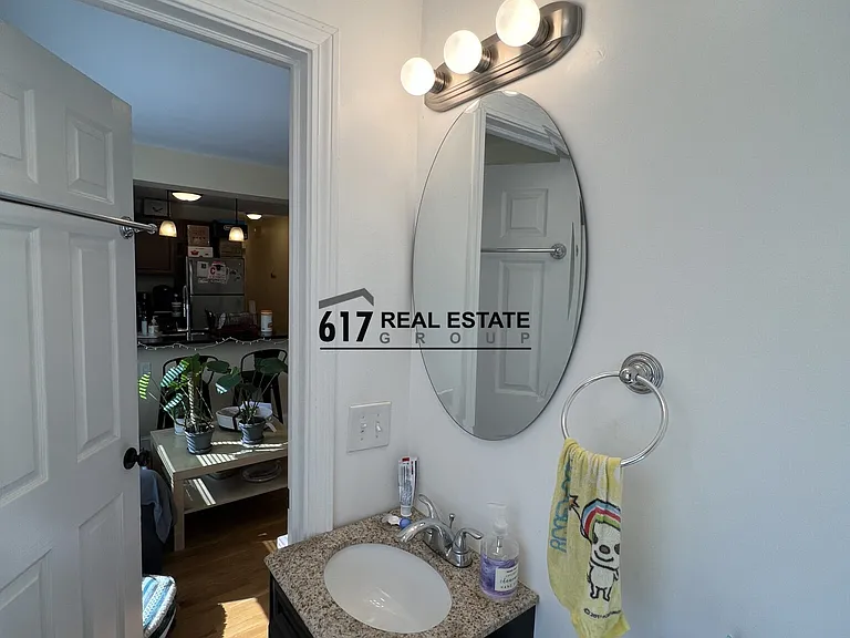 18 Silvey Pl #1 — Photo 6