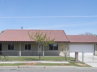 461 S H St, Exeter, CA 93221