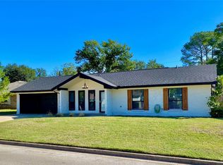 1216 Irwin Dr, Hurst, TX 76053