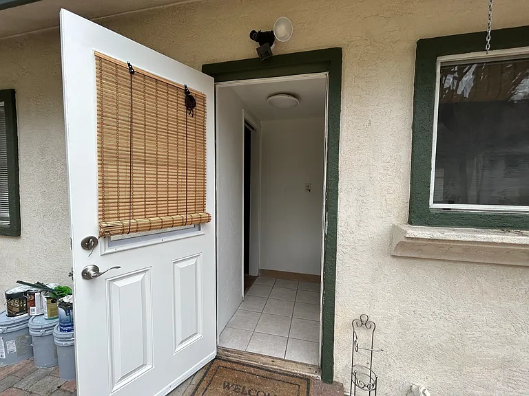 2220 Rosecrans St — Photo 32