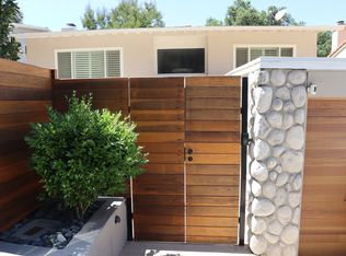 (Undisclosed Address), Woodland Hills, CA 91364
