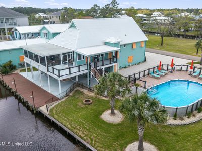 842 Deer Dr, Bay Saint Louis, MS, 39520