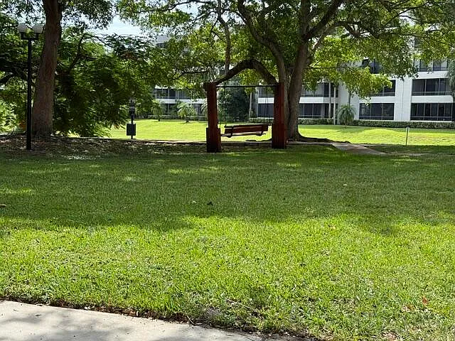 1865 Palm Cove Blvd #9-106 — Photo 19