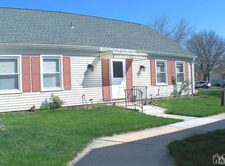 382 New Bedford Ln #A, Monroe Township, NJ 08831