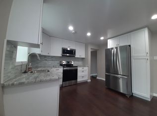 5708 Greenlawn Dr, Bethesda, MD 20814