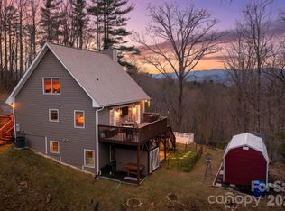 69 Heslar Way, Marshall, NC 28753